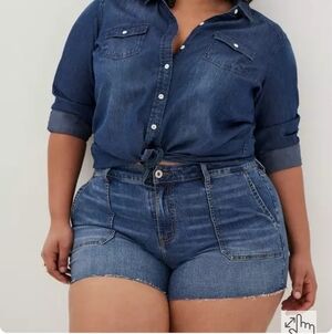 Torrid 20 3.5 Inch Vintage Stretch High-Rise Short